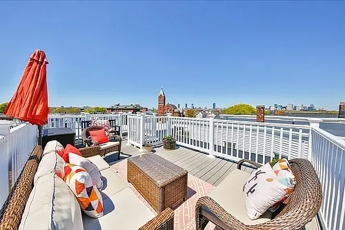 22 Buttonwood St #3 Photo 1