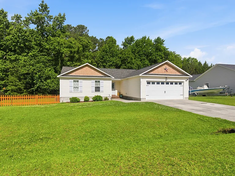 211 N Windy Ridge Rd — Photo 3
