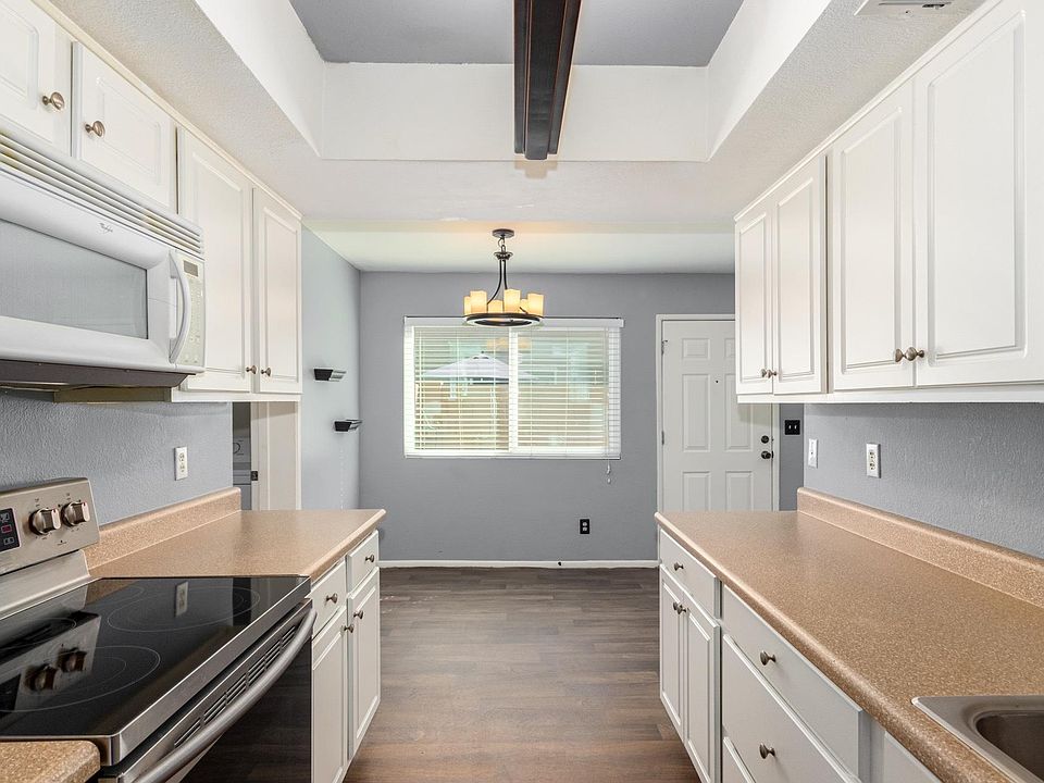 1st image of 1278 N 85th Pl