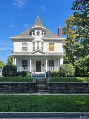 2825 Laclede Station Rd, Saint Louis, MO 63143