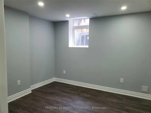 89 Woodcock Ave #Basement, Ajax, ON L1T 4L7