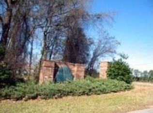 264 Lillian Dr, Byron, GA 31008