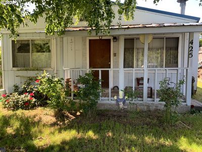 425 NW Loop Rd, White Salmon, WA, 98672