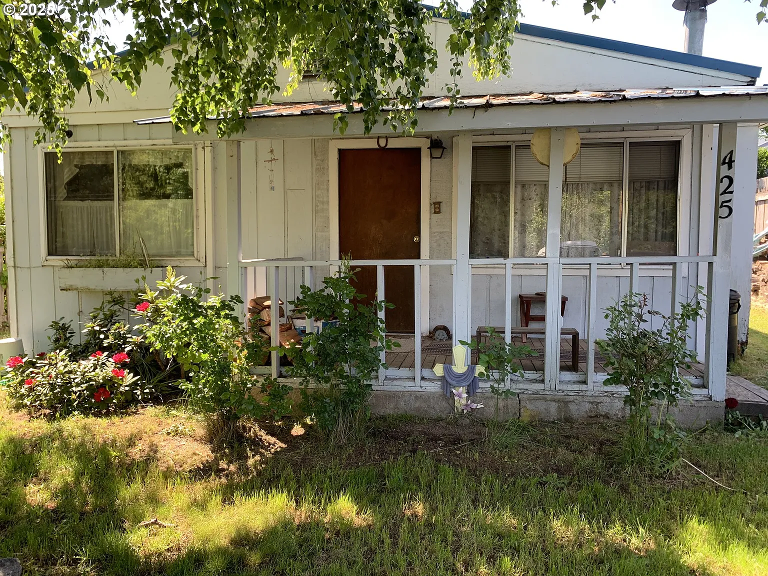 425 NW Loop Rd photo 1