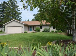 3915 S Mill Rd, Cherry Valley, IL 61016