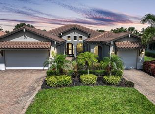 10132 Belcrest Blvd, Fort Myers, FL 33913