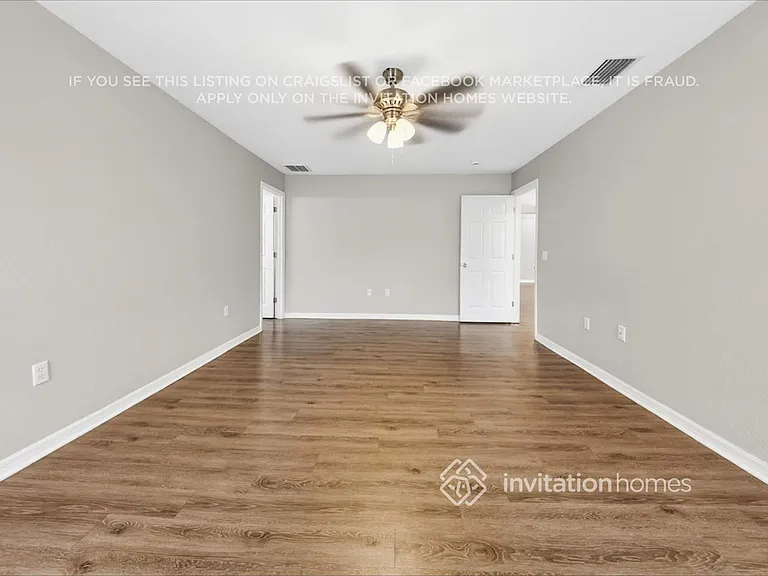 505 Seven Oaks St — Photo 9