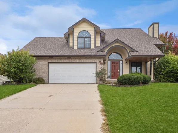 6704 Three Lakes Pkwy, Des Moines, IA 50320