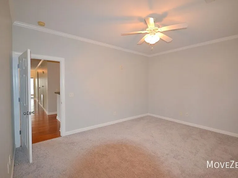 210 Fullford Ln #102 — Photo 16