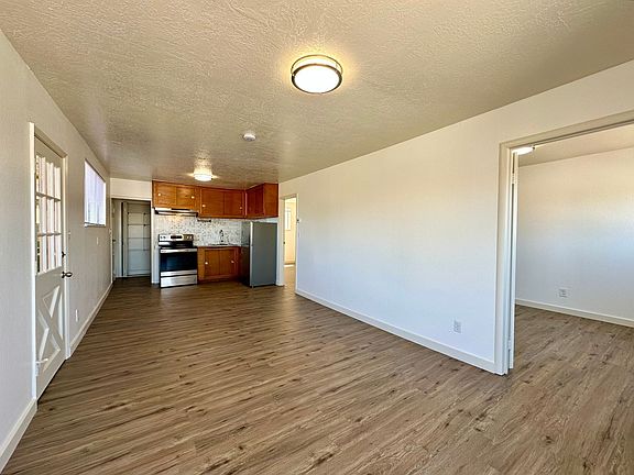 3rd image of 660-664 Precita Ave