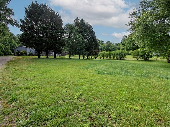 4th image of 434 Creamery Rd