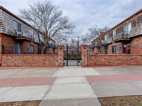 4426 Jarboe St APT 4, Kansas City, MO 64111