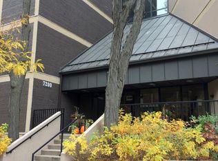 7200 York Ave S APT 105, Edina, MN 55435