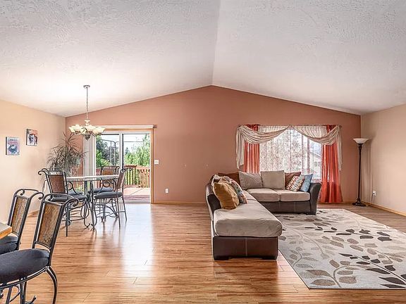 3rd image of 4611 E 14th Ave