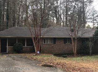 205 Crest Cir, Jasper, AL 35501