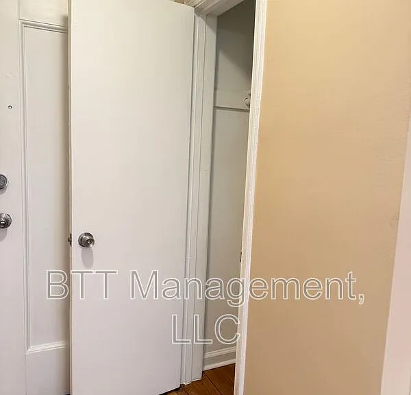 4013 38th St #301 — Photo 17
