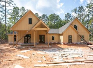 654 Sandhill Hickory Level Rd, Carrollton, GA 30116