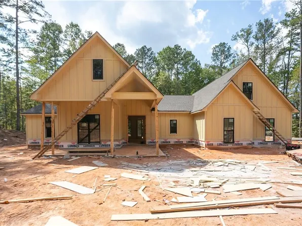 654 Sandhill Hickory Level Rd, Carrollton, GA 30116