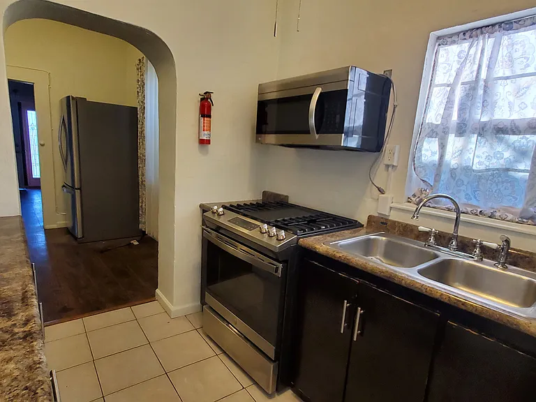3419 Wyoming Ave — Photo 35