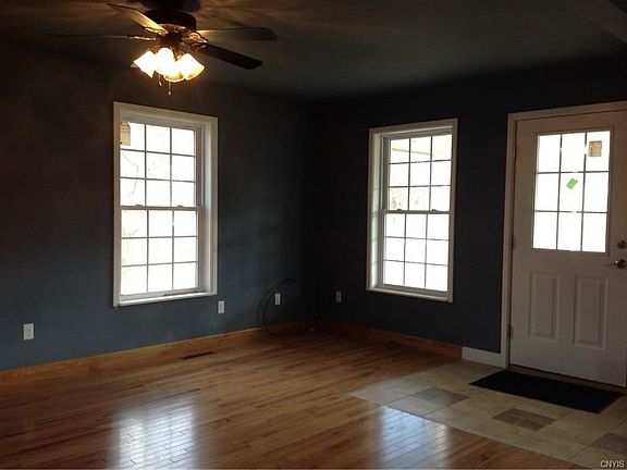 1st Floor Dining/living room