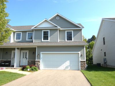 2535 Holiday House Rd, Saint Joseph, MI, 49085