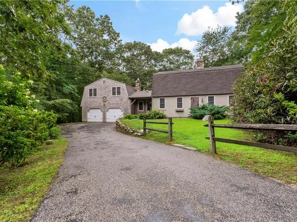 172 Estelle Dr, South Kingstown, RI 02892