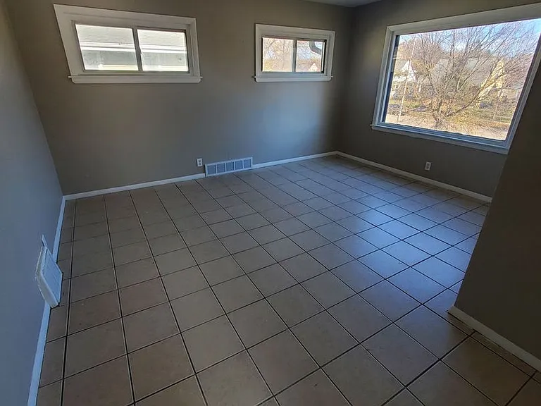 5657-5659 N 60th St. (Duplex) — Photo 3