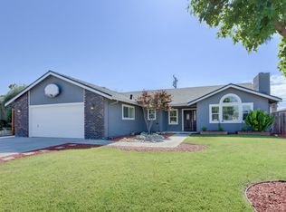 1100 Nez Perce Dr, Hollister, CA 95023
