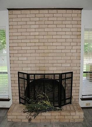 3rd image of 11915 Swan Dr