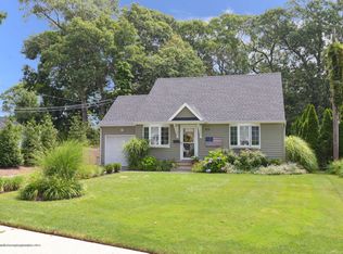 406 8th Ave, Sea Girt, NJ 08750