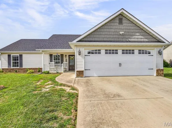 1495 Black Rock Ln, Farmington, MO 63640