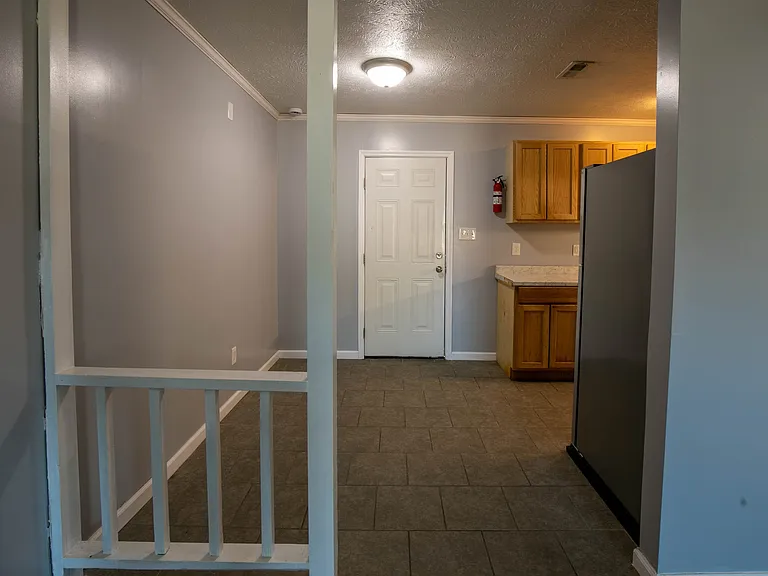5768 Aftonshire Dr — Photo 7