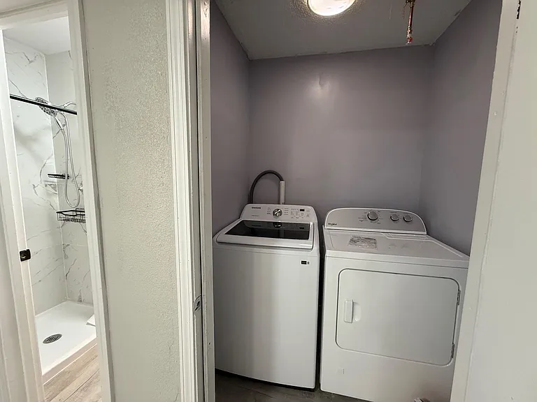 Common Laundry room
