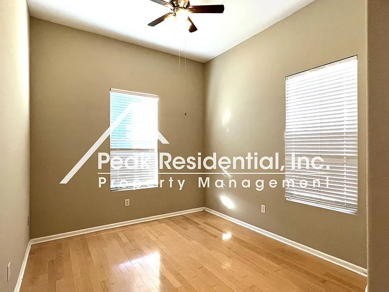 9409 Trolio Way — Photo 4