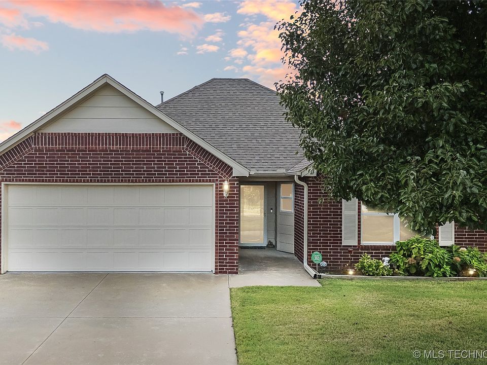 1st image of 2505 Highwood Pl