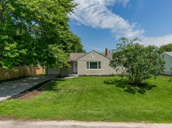 307 33rd Ave, East Moline, IL 61244