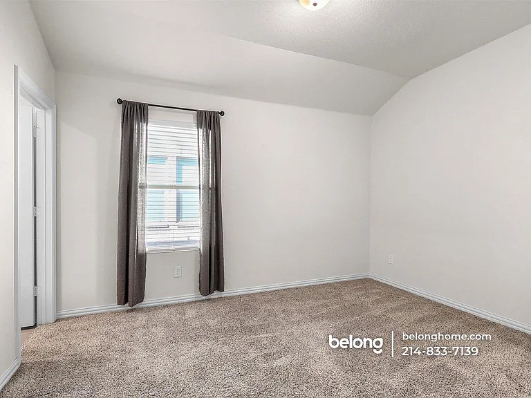 3505 Kingsview Dr — Photo 13