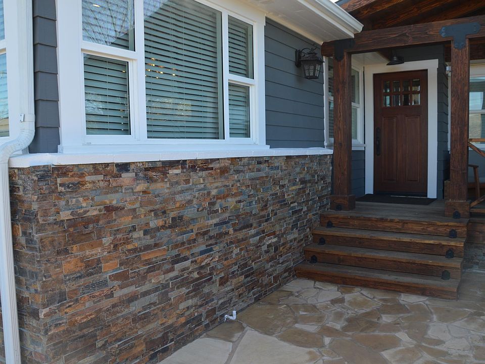 1st image of 2916 Willow Ln #A