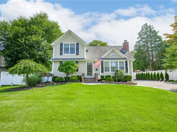 28 Fanley Avenue, New City, NY 10956