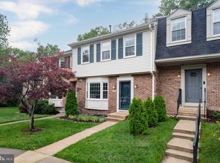 2759 Carter Farm Ct, Alexandria, VA 22306