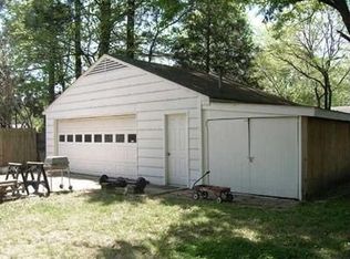 1333 Mullins Station Rd, Memphis, TN 38134