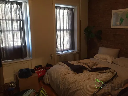 Rented by Bapple | media 12