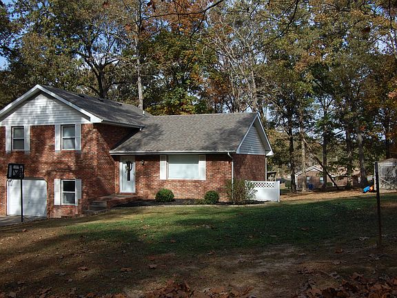 2nd image of 201 Shady Hill Dr