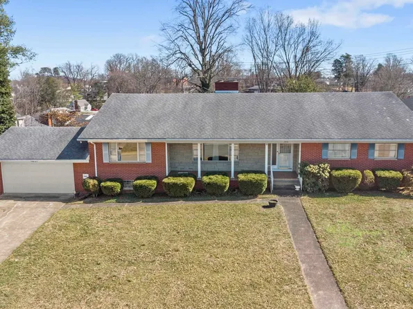 2816 Ranch Ct, Ashland, KY 41102