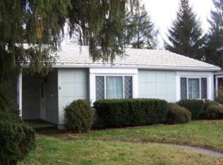 4 Romney Rd, Wheeling, WV 26003