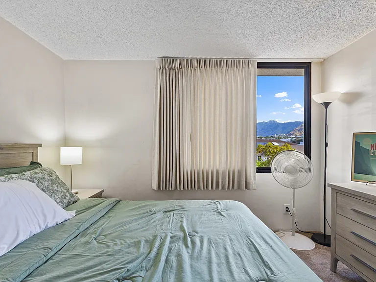 909 Coolidge St #301 — Photo 16