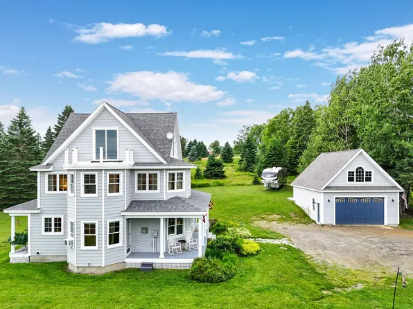 12 Country Club Road, Rangeley, ME 04970