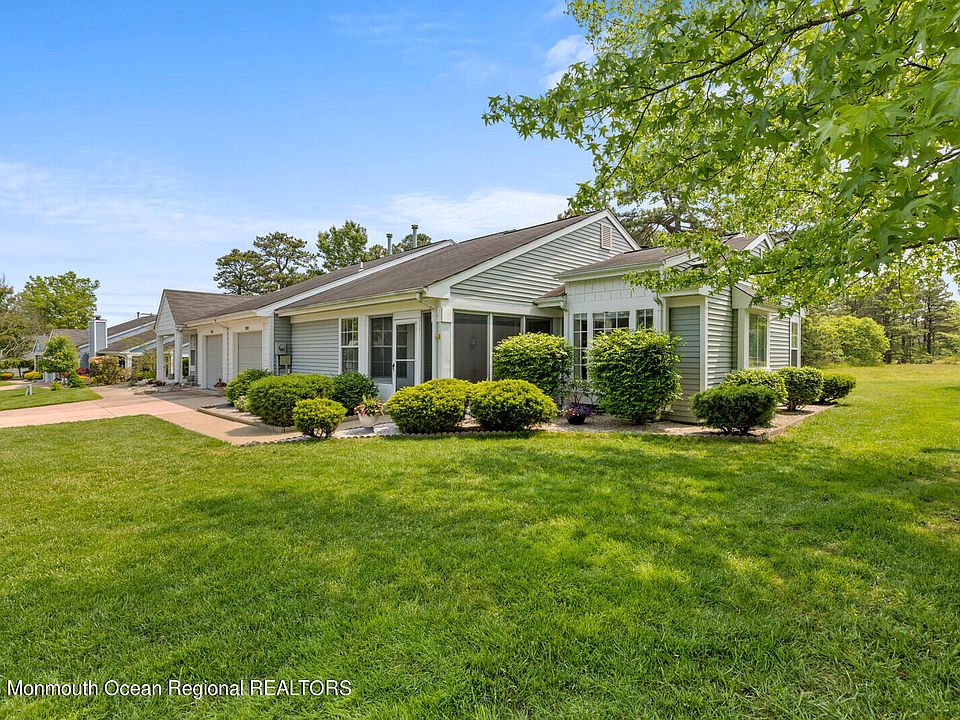 1st image of 1019B Buckingham Drive