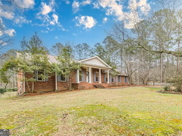 9996 Walden Dr, Jonesboro, GA 30238