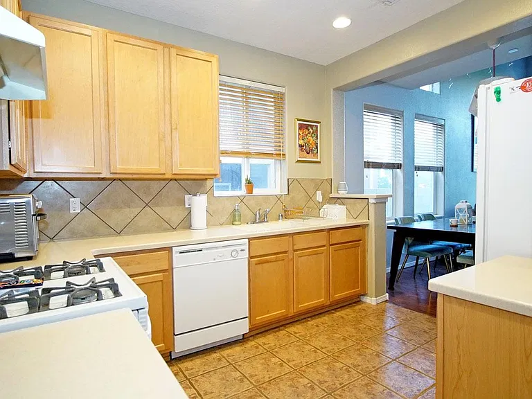 4358 San Benito St #A — Photo 5